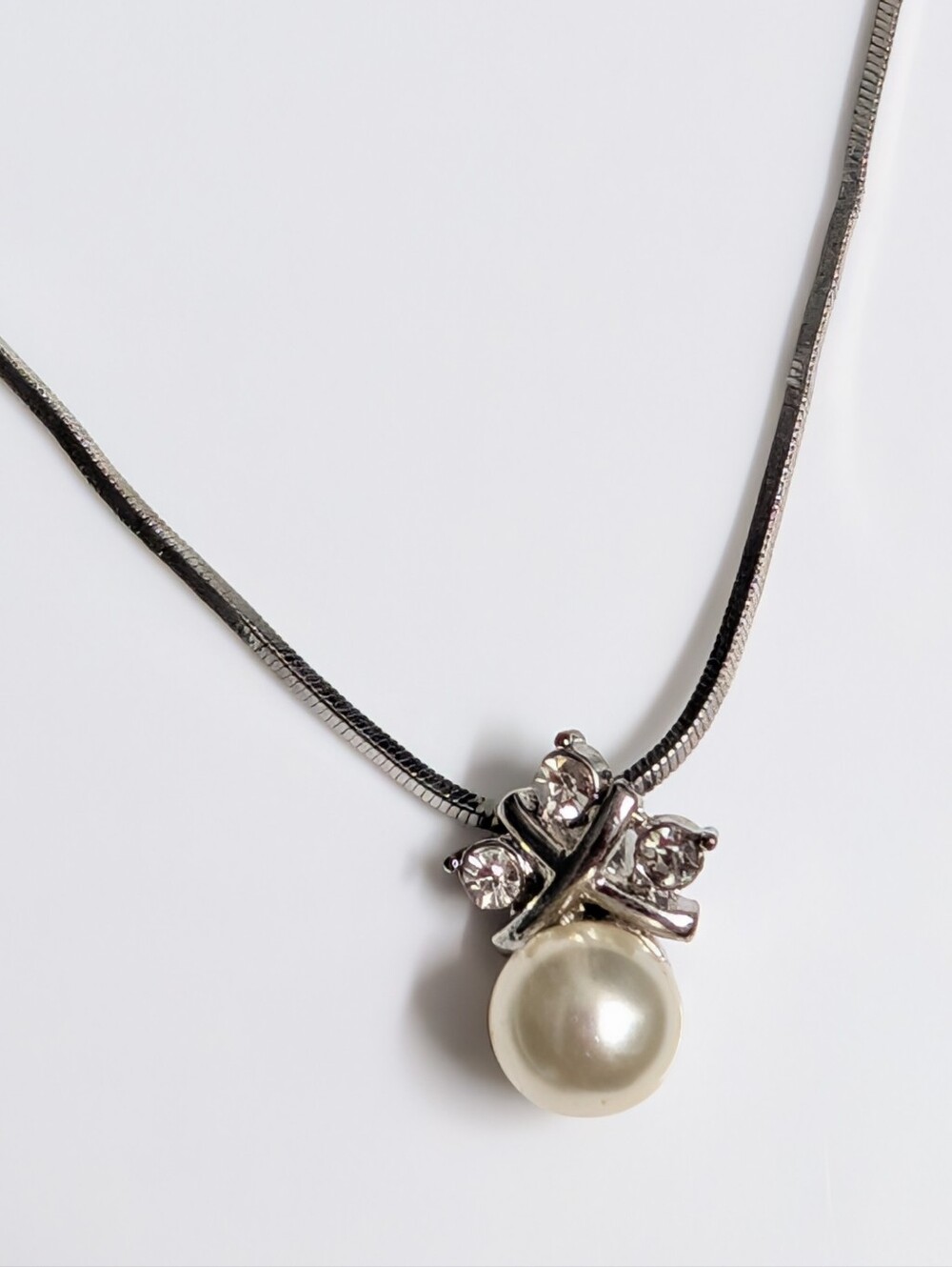 Vintage Avon Faux Pearl Pendant Necklace with Clear Crystals Cluster